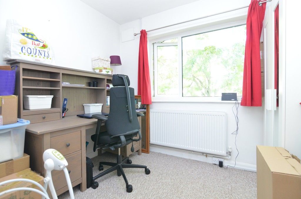 2 bed flat for sale in Maylands Drive, Sidcup, DA14  - Property Image 5