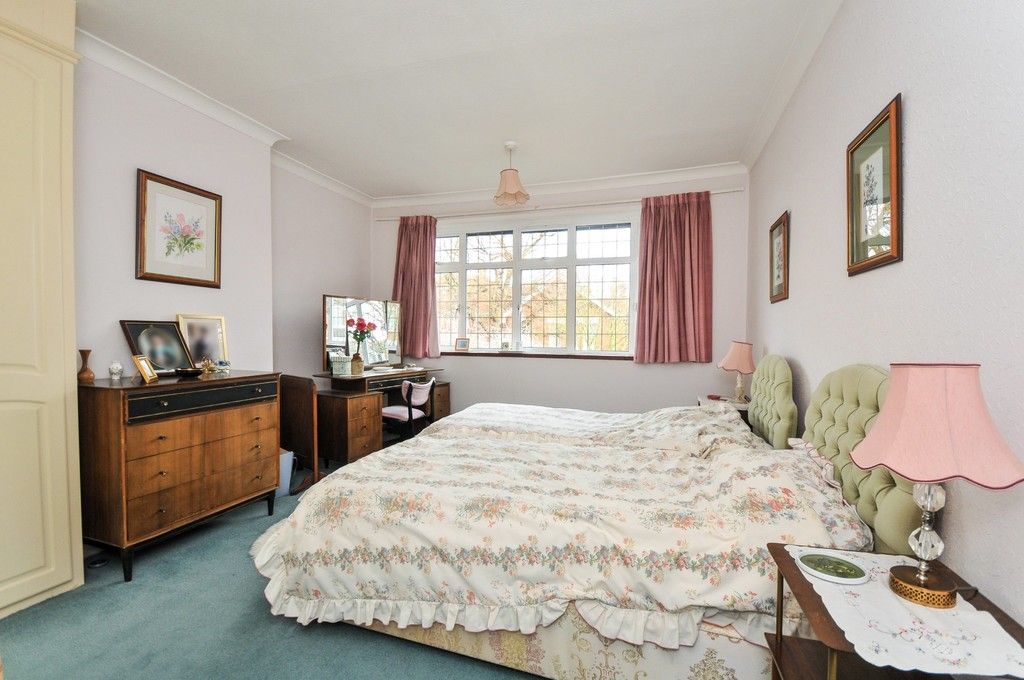 3 bed house for sale in Priestlands Park Road, Sidcup, DA15  - Property Image 6