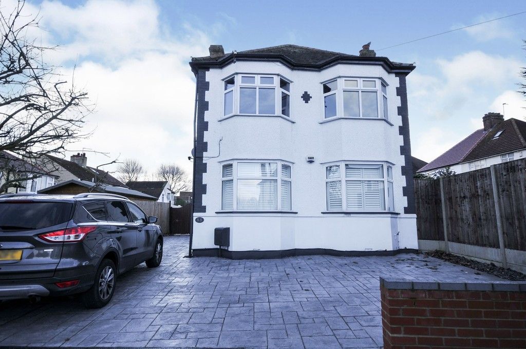 2 bed flat for sale in Gerda Road, New Eltham, SE9, SE9