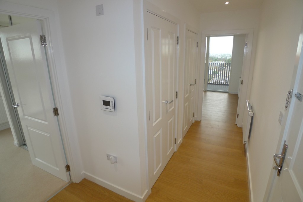1 bed flat to rent in Regal Walk, Bexleyheath, DA6 10