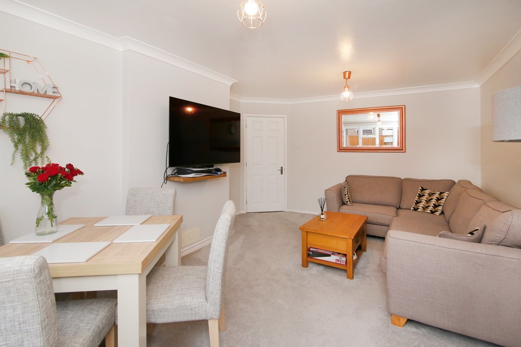 2 bed flat for sale in Hatherley Road, Sidcup, DA14  - Property Image 3