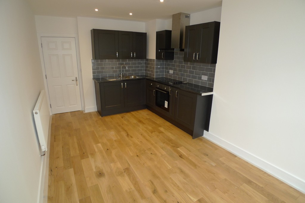 1 bed flat to rent in Station Road, Sidcup, DA15 4