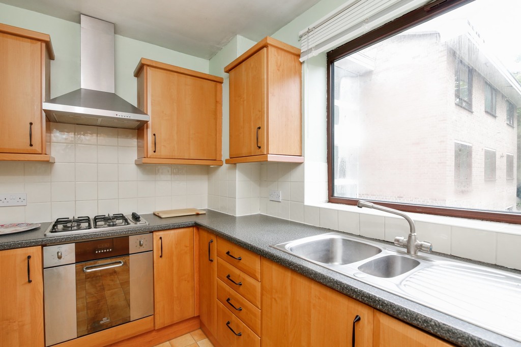 2 bed flat for sale in Footscray Road, Eltham, SE9  - Property Image 4