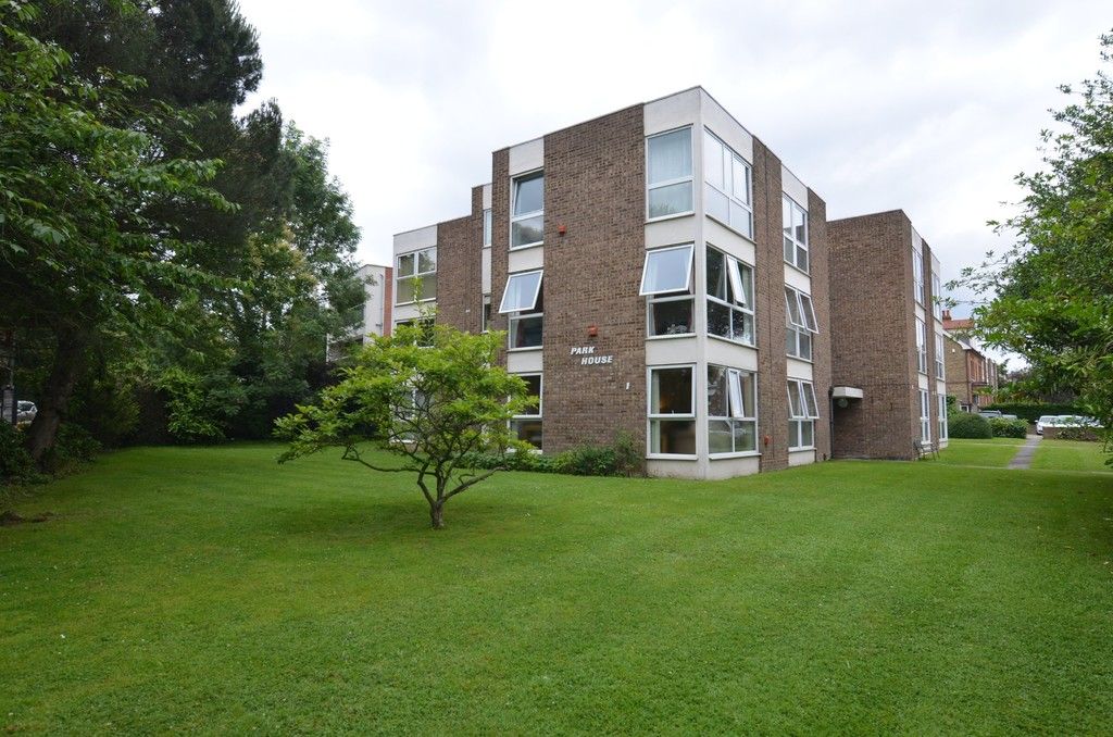 2 bed flat to rent in Chislehurst Road, Sidcup, DA14, DA14