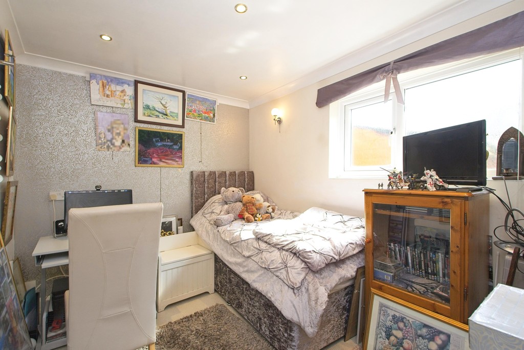 4 bed house for sale in Lewis Road, Sidcup, DA14  - Property Image 13