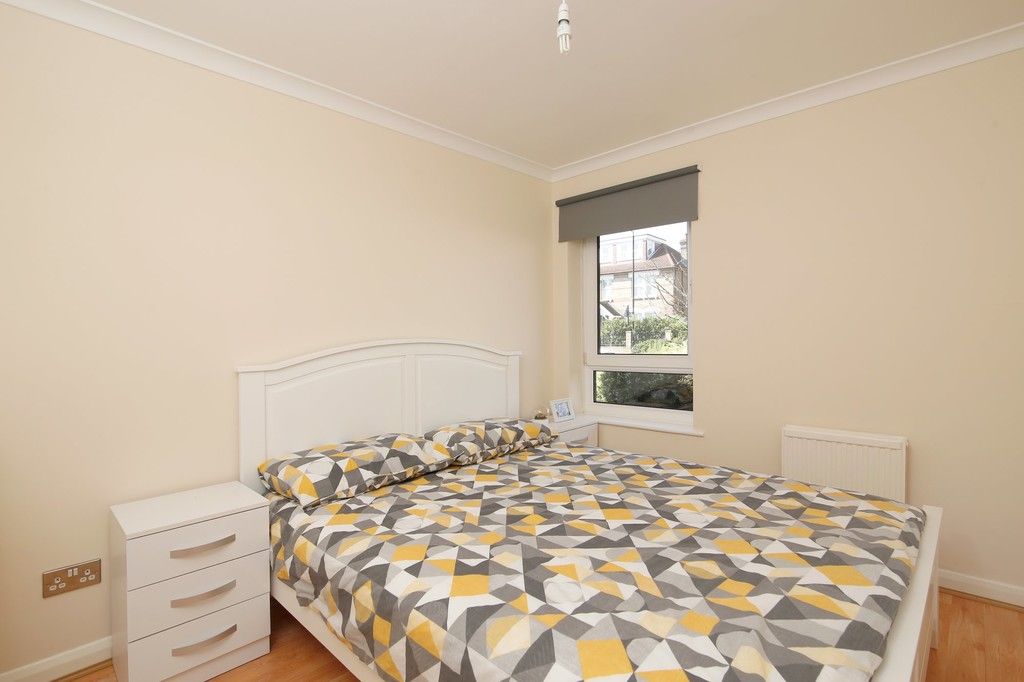1 bed flat for sale in Station Road, Sidcup, DA15  - Property Image 4
