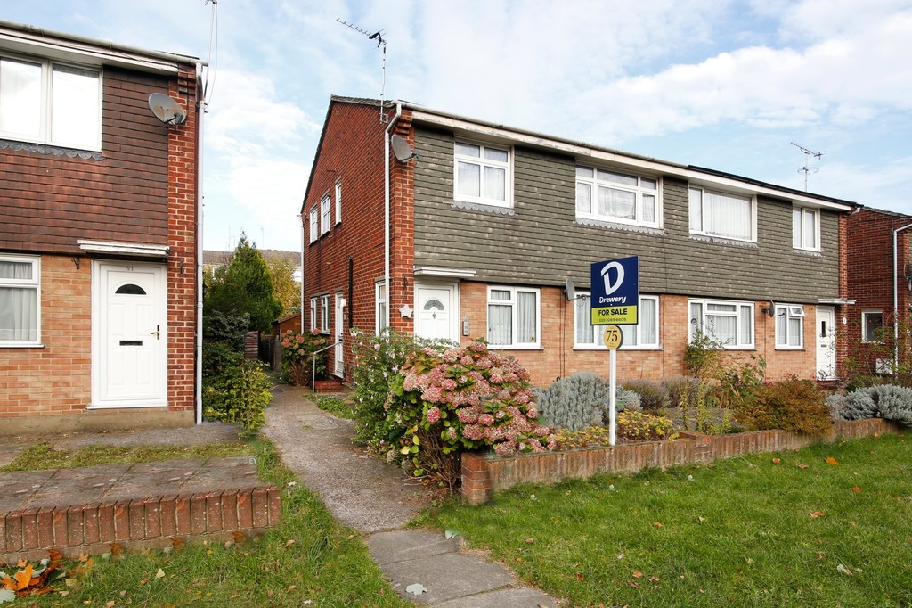 2 bed flat for sale in Hatherley Crescent, Sidcup, DA14  - Property Image 1