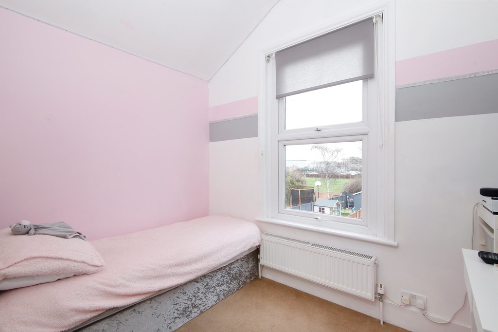 3 bed house for sale in South Gipsy Road, Welling, DA16  - Property Image 14