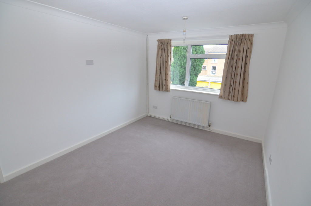2 bed flat to rent in Hatherley Crescent, Sidcup, DA14  - Property Image 9