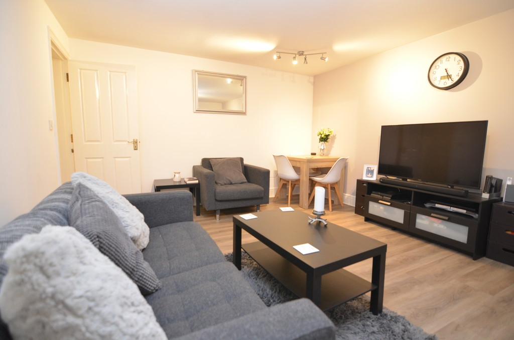 1 bed flat for sale in Ashford Road, Maidstone, ME14  - Property Image 7