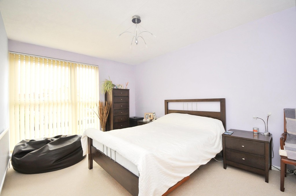 2 bed flat for sale in Chislehurst Road, Sidcup, DA14  - Property Image 4