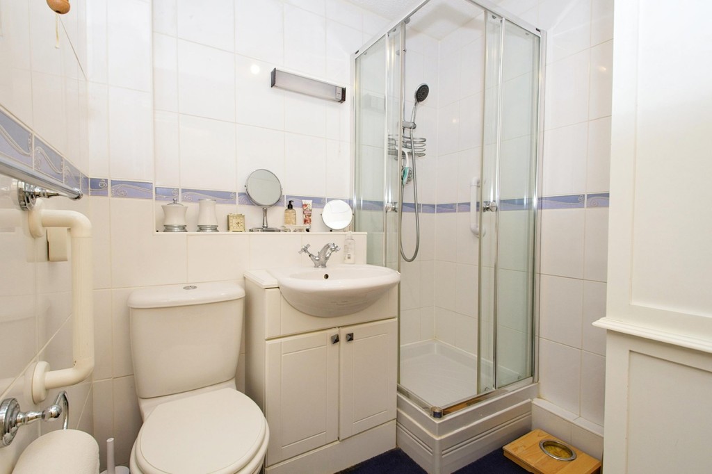 1 bed flat for sale in Hatherley Crescent, Sidcup, DA14  - Property Image 5