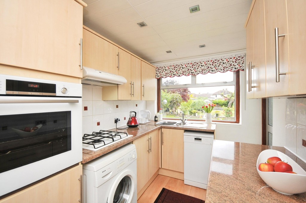 4 bed house for sale in Goodwin Drive, Sidcup, DA14  - Property Image 6