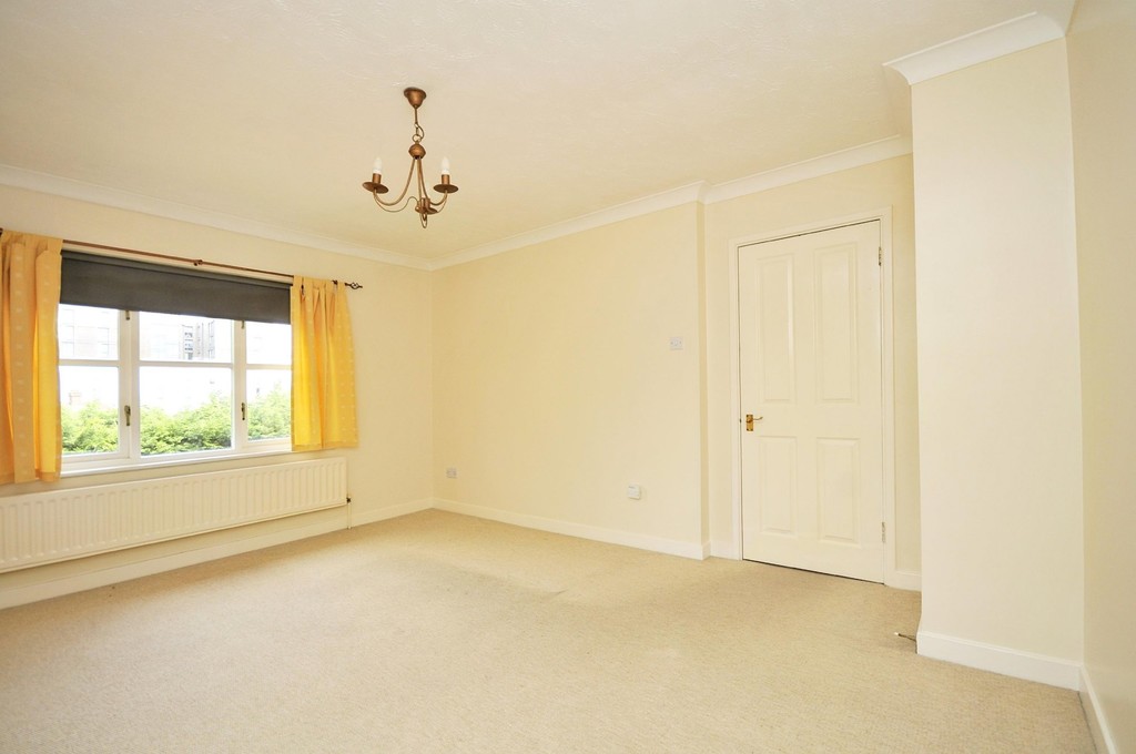 1 bed flat for sale in Manor Road, Sidcup, DA15  - Property Image 2