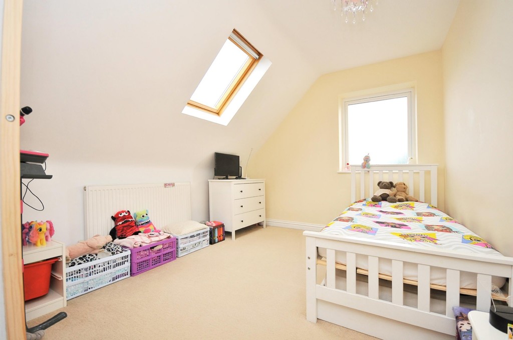 3 bed house for sale in Hollies Avenue, Sidcup, DA15  - Property Image 7
