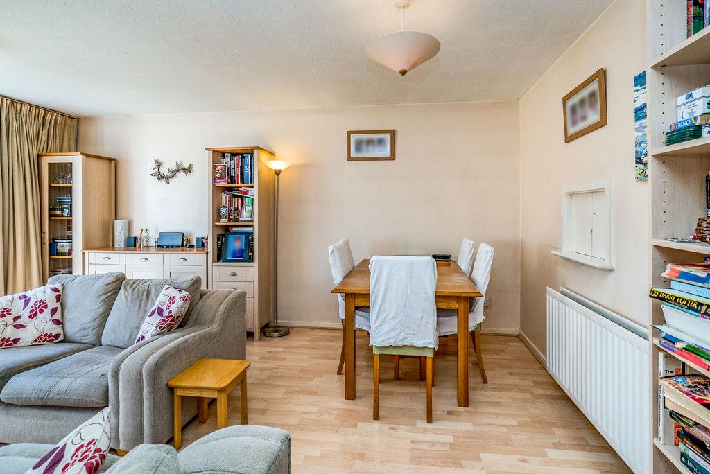 3 bed house for sale in Ashfield Way, Hazlemere 7