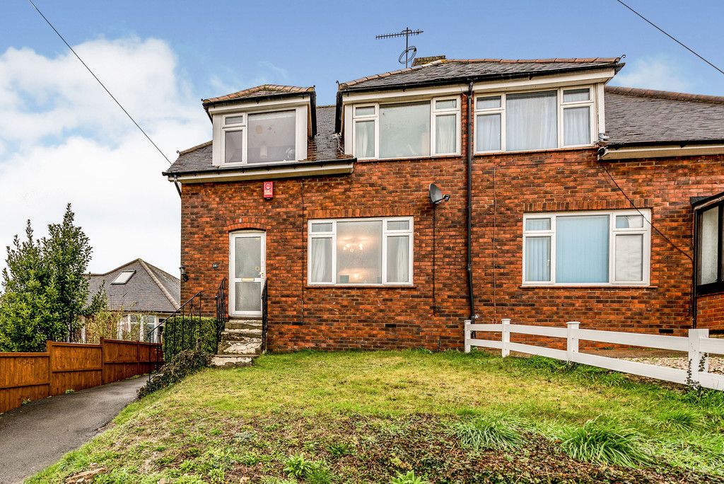 3 bed house for sale in South Drive, High Wycombe, HP13