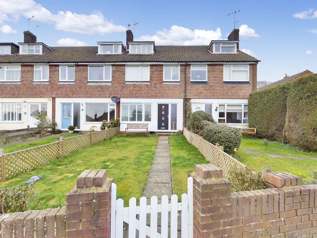 3 bed house for sale in Brackley Road, Hazlemere, HP15
