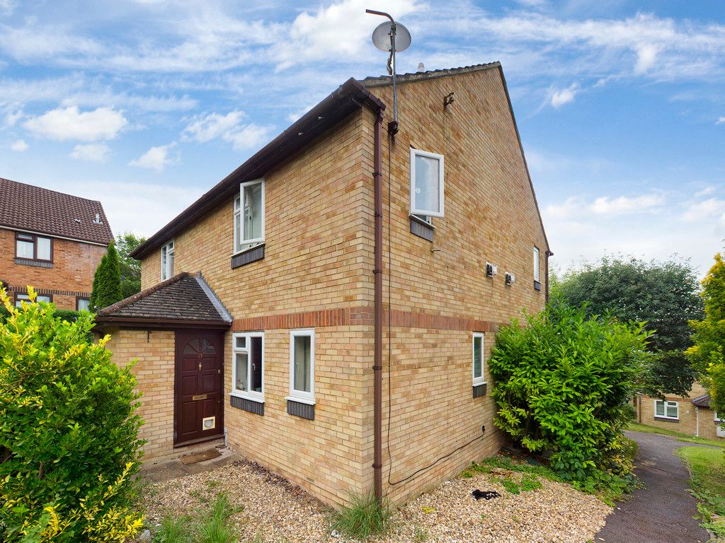 1 bed house to rent in Cairnside, High Wycombe, HP13