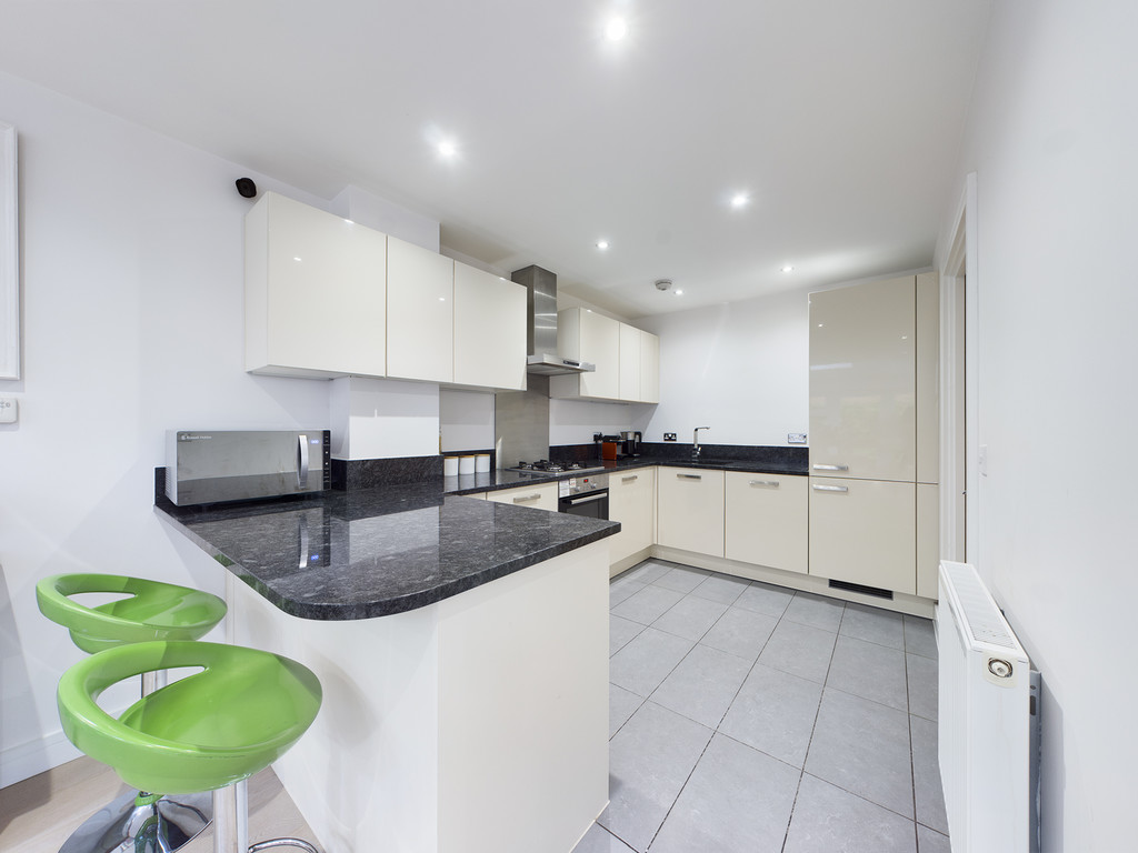 4 bed house for sale in Thistle Walk, High Wycombe 6