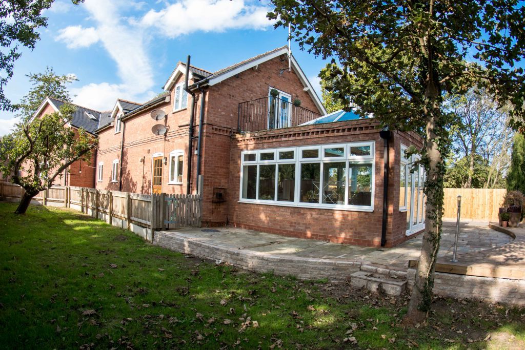 5 bed house for sale in Birch Tree Cottage, Penyfford, CH4
