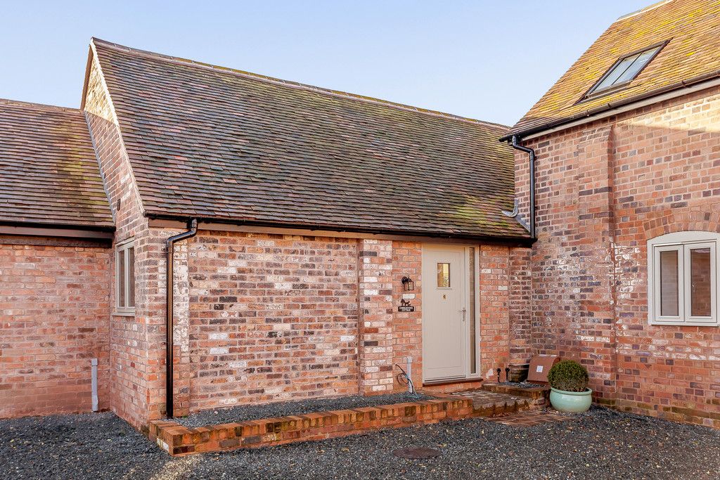 2 bed house for sale in Shifnal, Shropshire  - Property Image 1