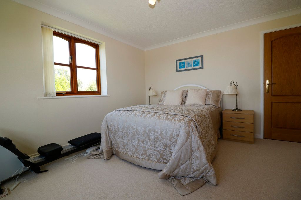 4 bed  for sale in Cuddington, Malpas  - Property Image 16