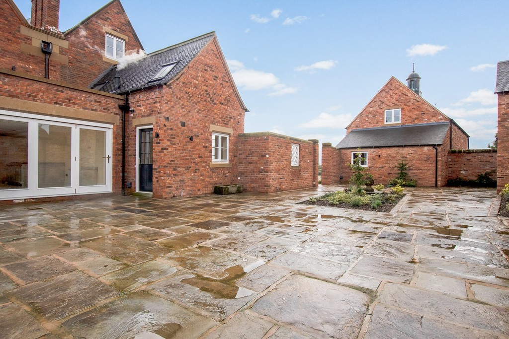 7 bed house to rent in Little Budworth, Winsford  - Property Image 8