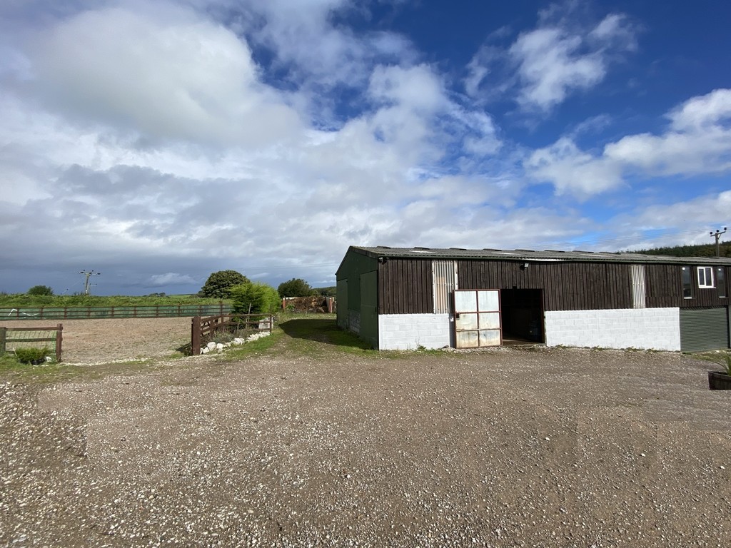  to rent in Gelli Farm, Pen-yr-allt, Holywell, Flintshire, CH8 - Property Image 1
