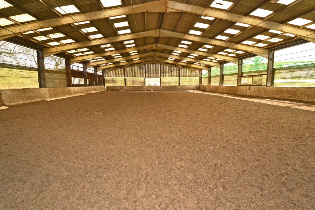 for sale in Oswestry Equestrian Centre, Oswestry, Selattyn, Shropshire, SY10, SY10