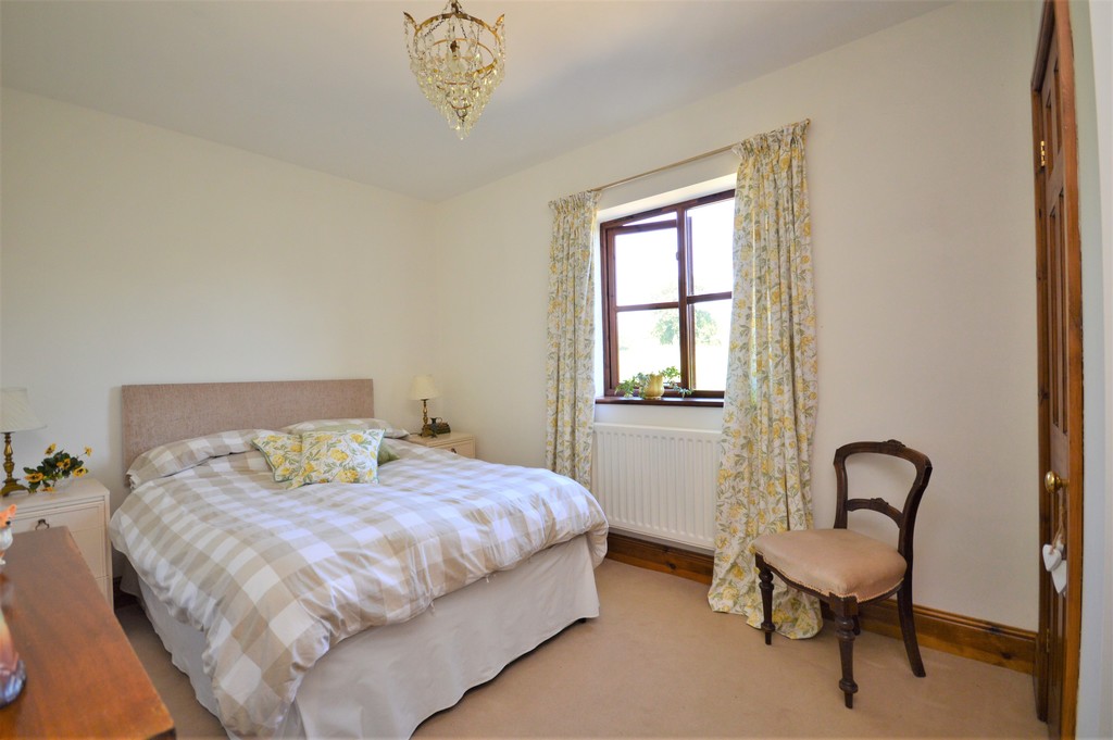 4 bed house for sale in Moore House, Kinnerton, Presteigne, Powys, LD8 12