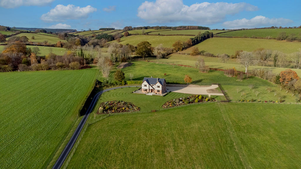 4 bed house for sale in Moore House, Kinnerton, Presteigne, Powys, LD8  - Property Image 15
