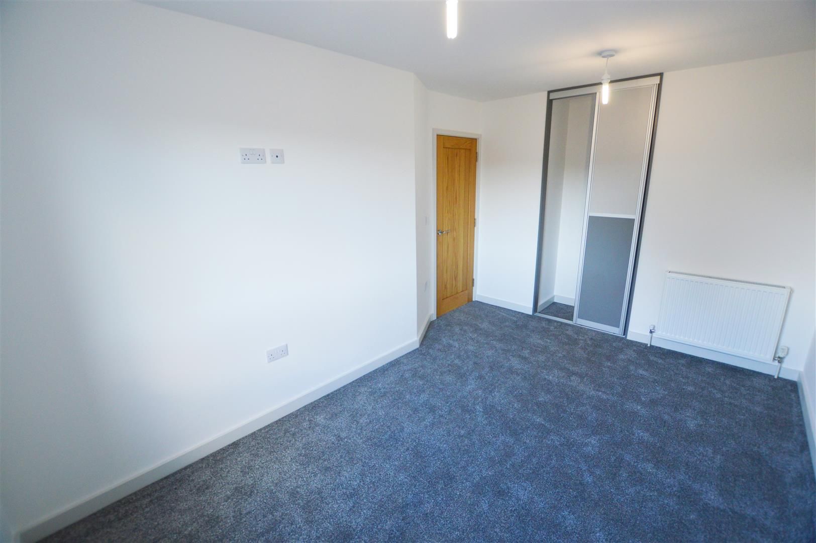 3 bed end of terrace for sale in Leominster  - Property Image 3