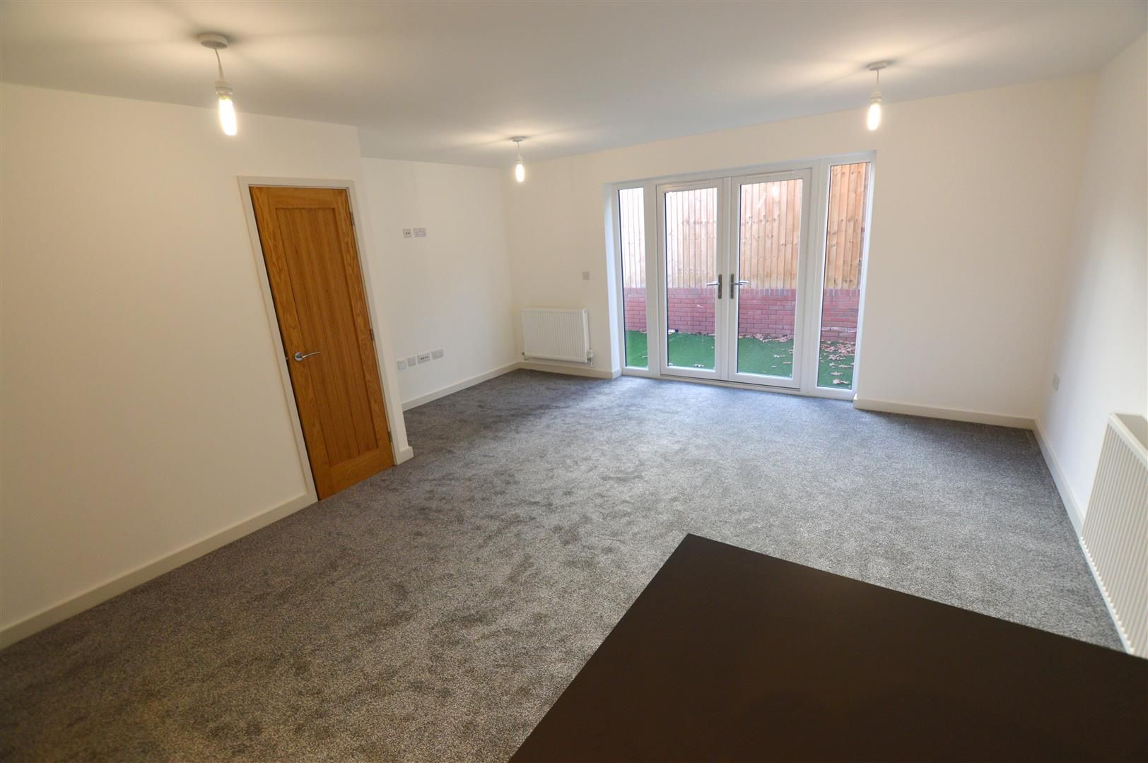 3 bed end of terrace for sale in Leominster 10
