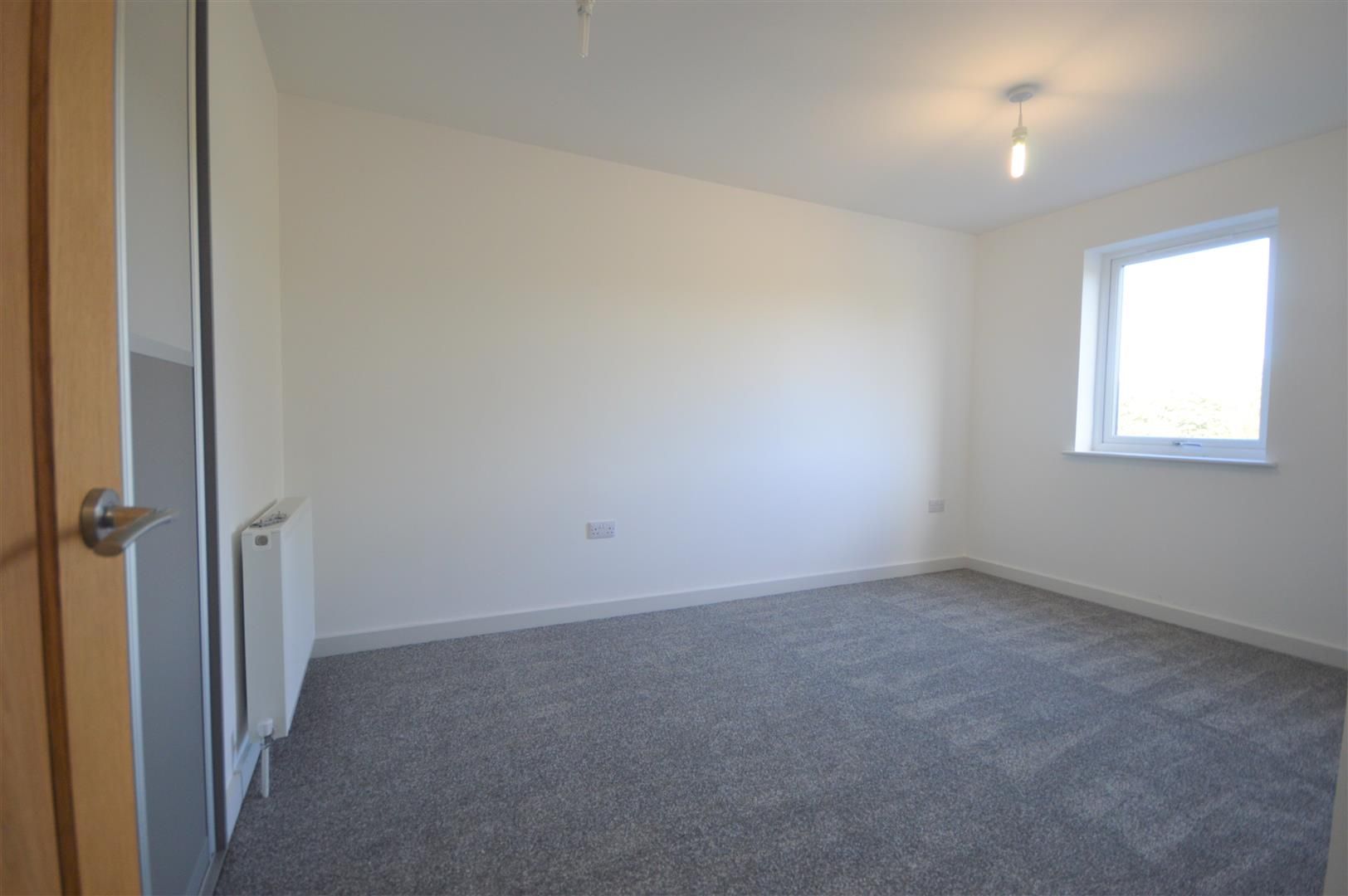 3 bed terraced for sale in Leominster 11