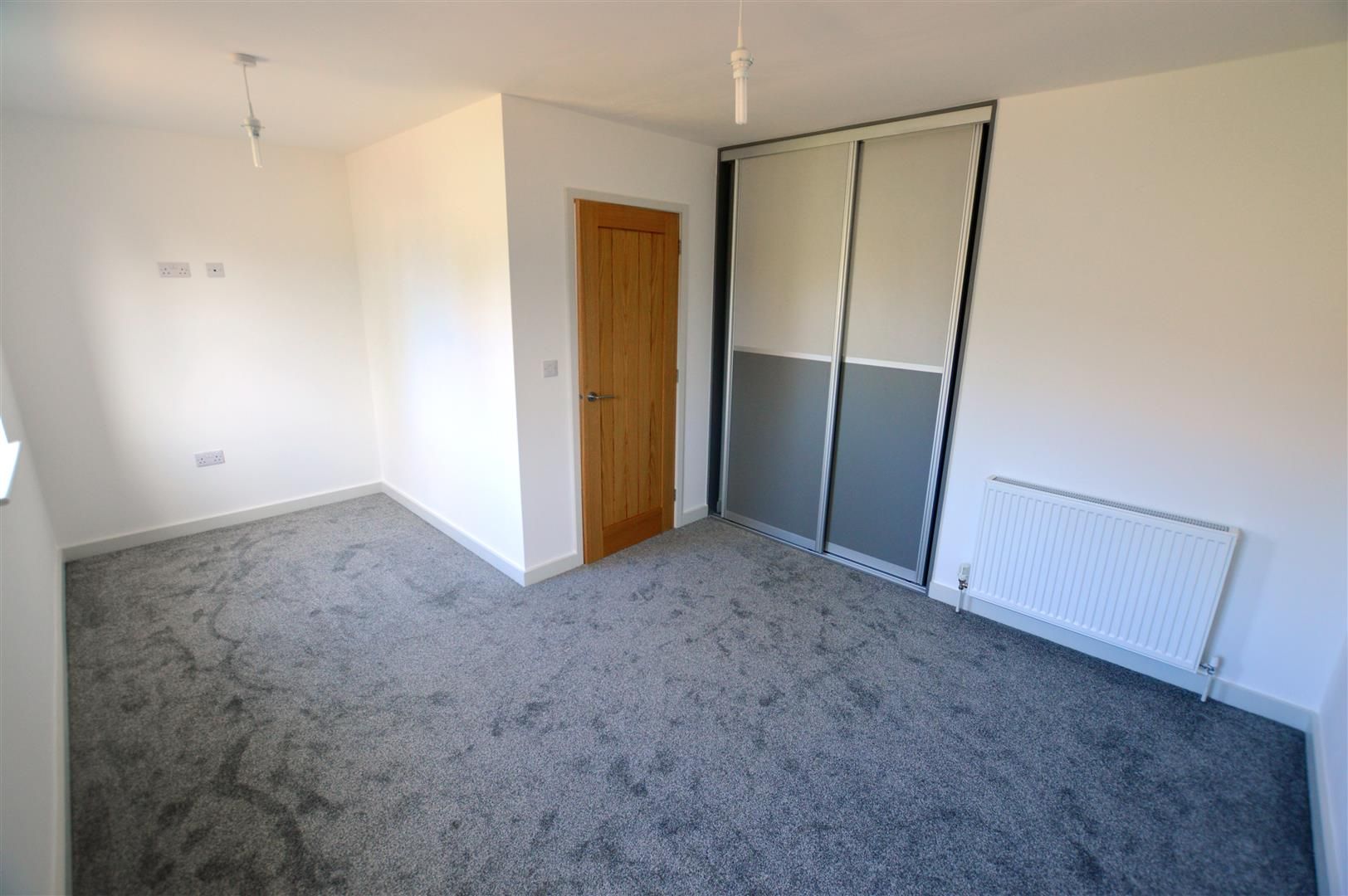 2 bed terraced for sale in Leominster 4