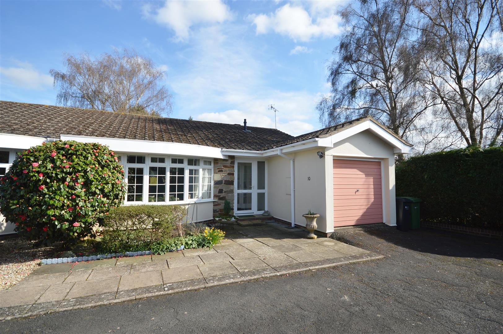 2 bed semi-detached bungalow for sale in Leominster  - Property Image 1
