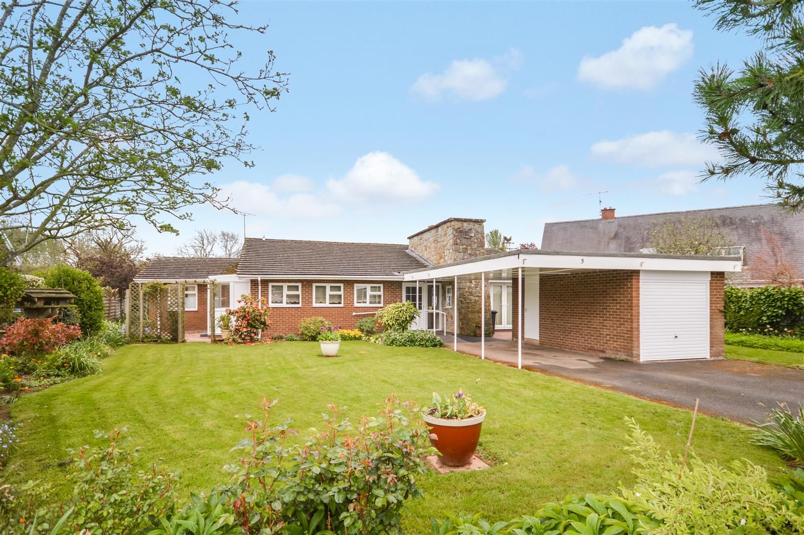 3 bed detached bungalow for sale in Bodenham  - Property Image 7