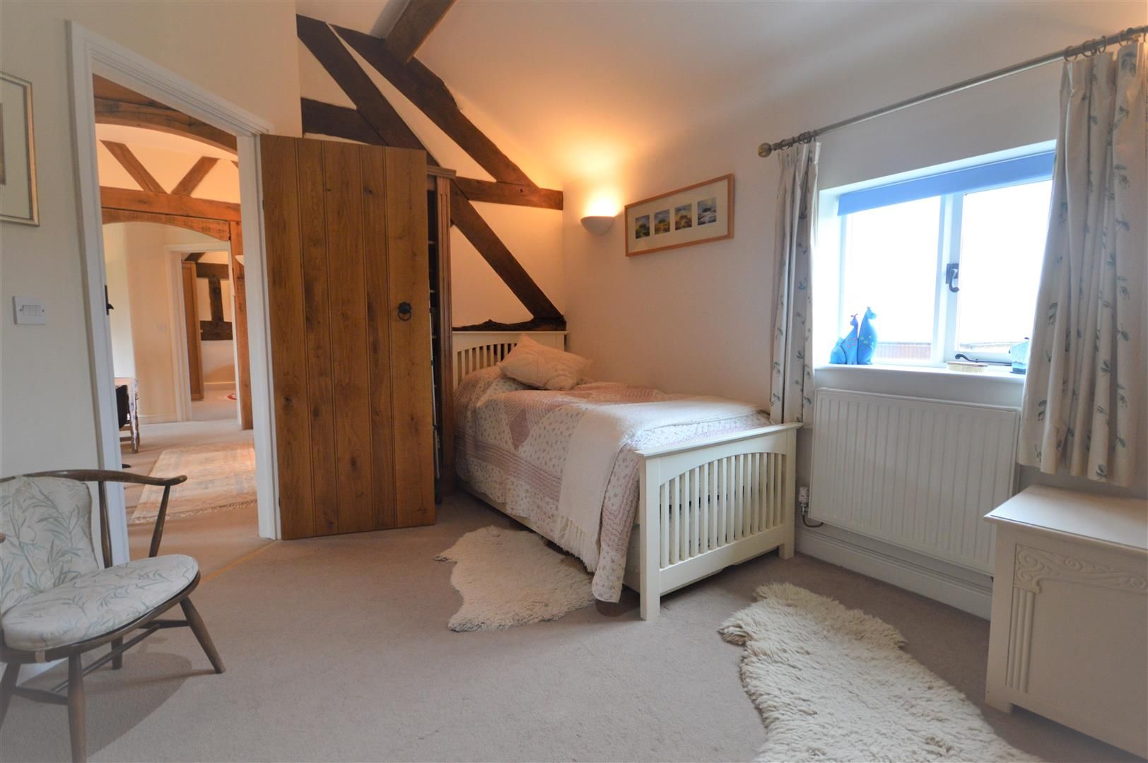 4 bed barn conversion for sale in Kingsland 12