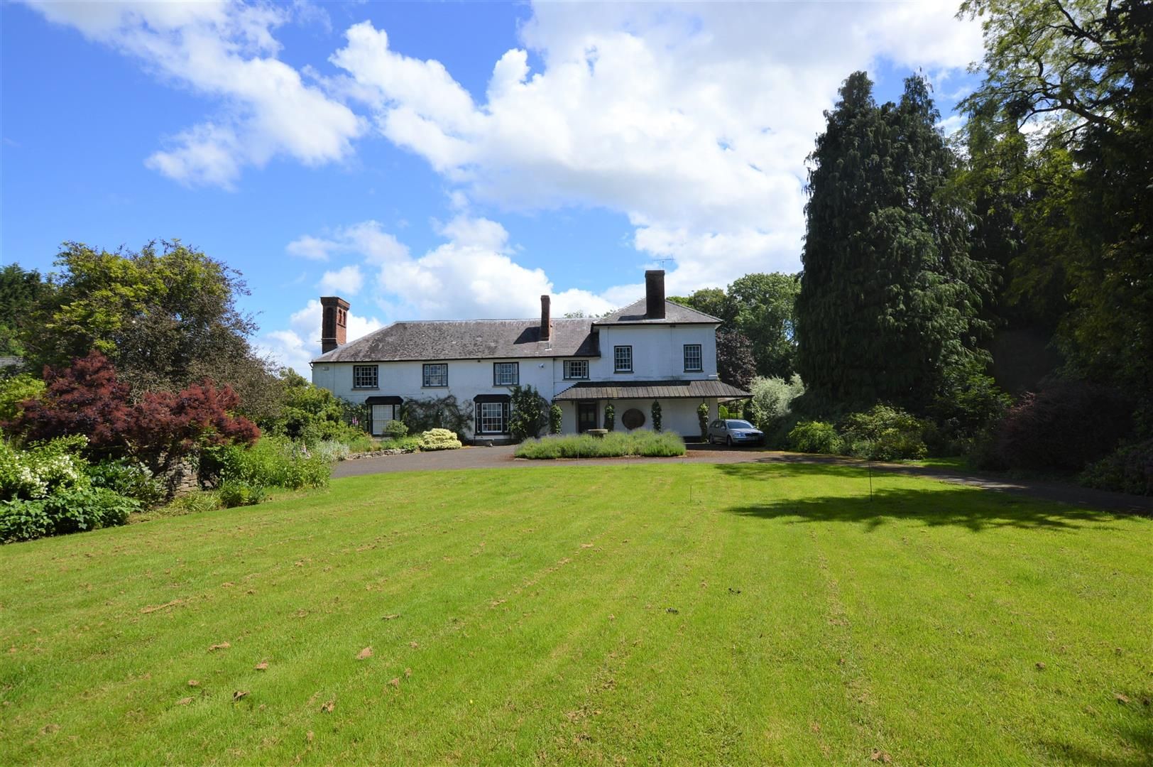 6 bed country-house for sale in Pembridge, HR6