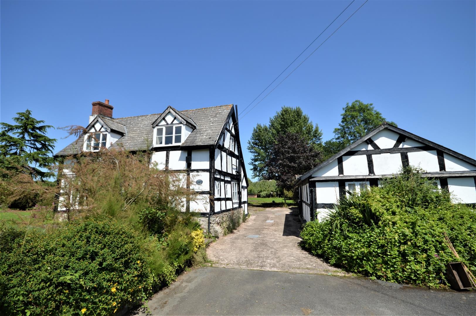 3 bed cottage for sale in Eardisland - Property Image 1
