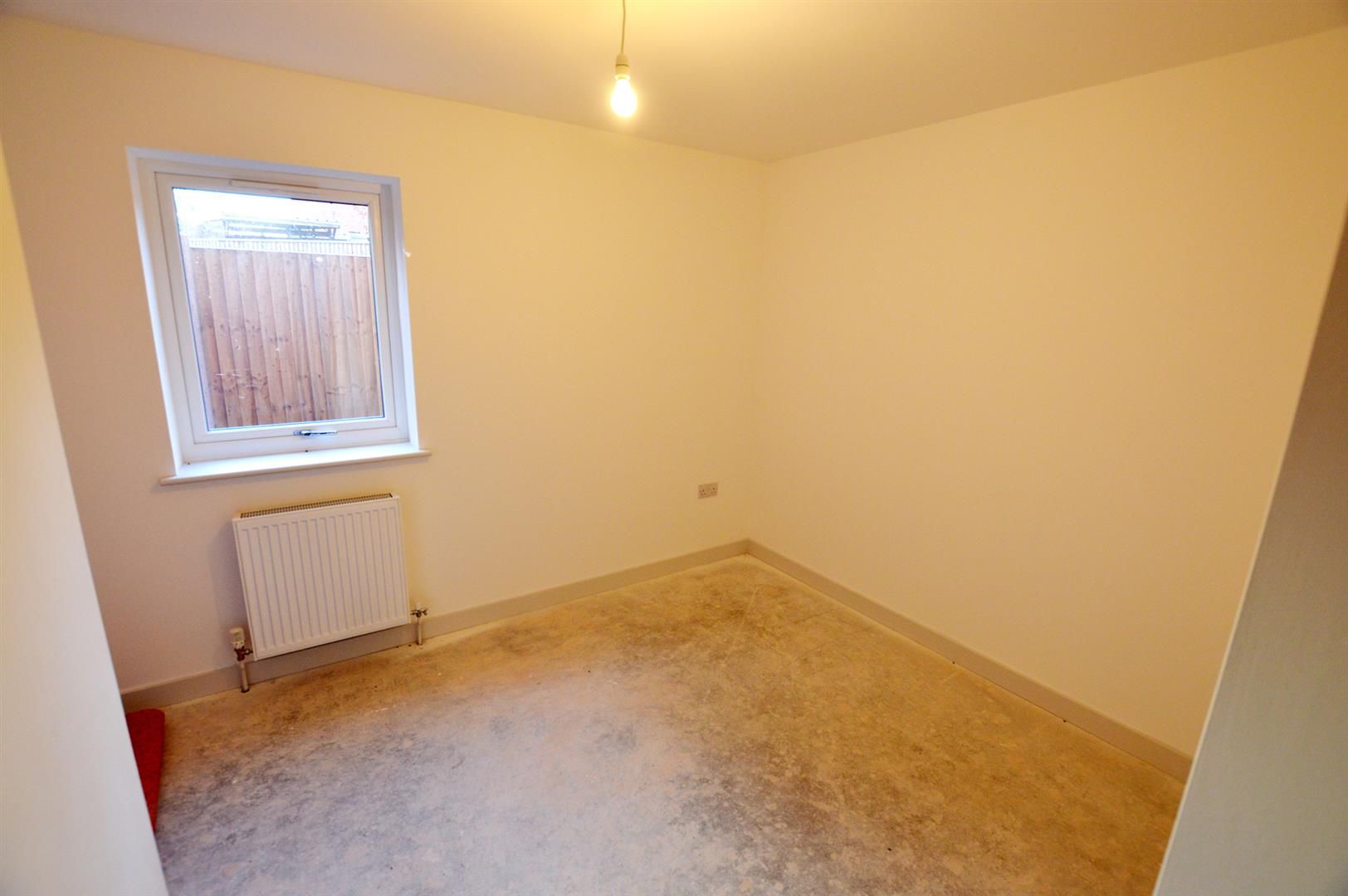 2 bed apartment for sale in Leominster 3