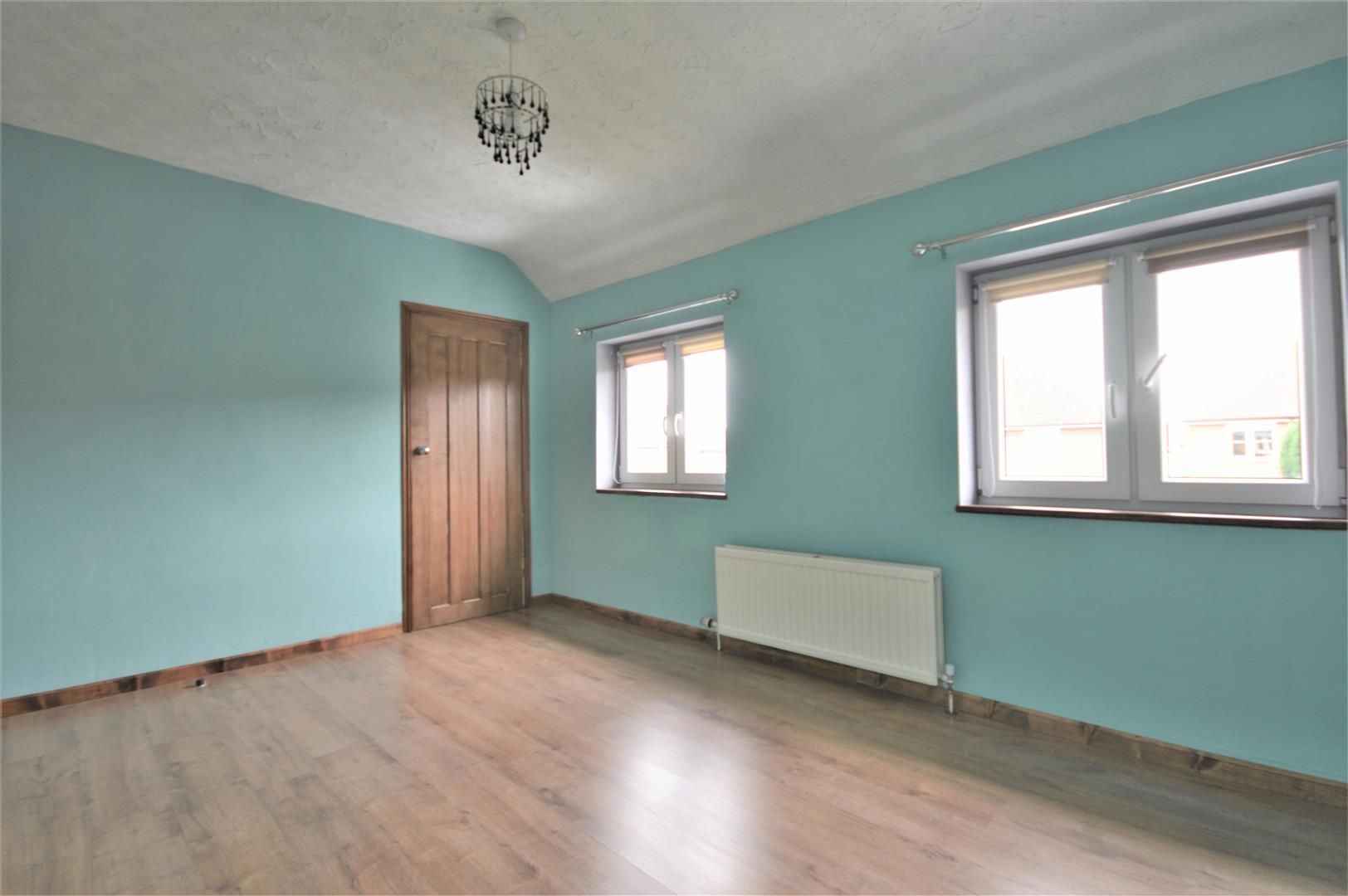 3 bed terraced for sale 8