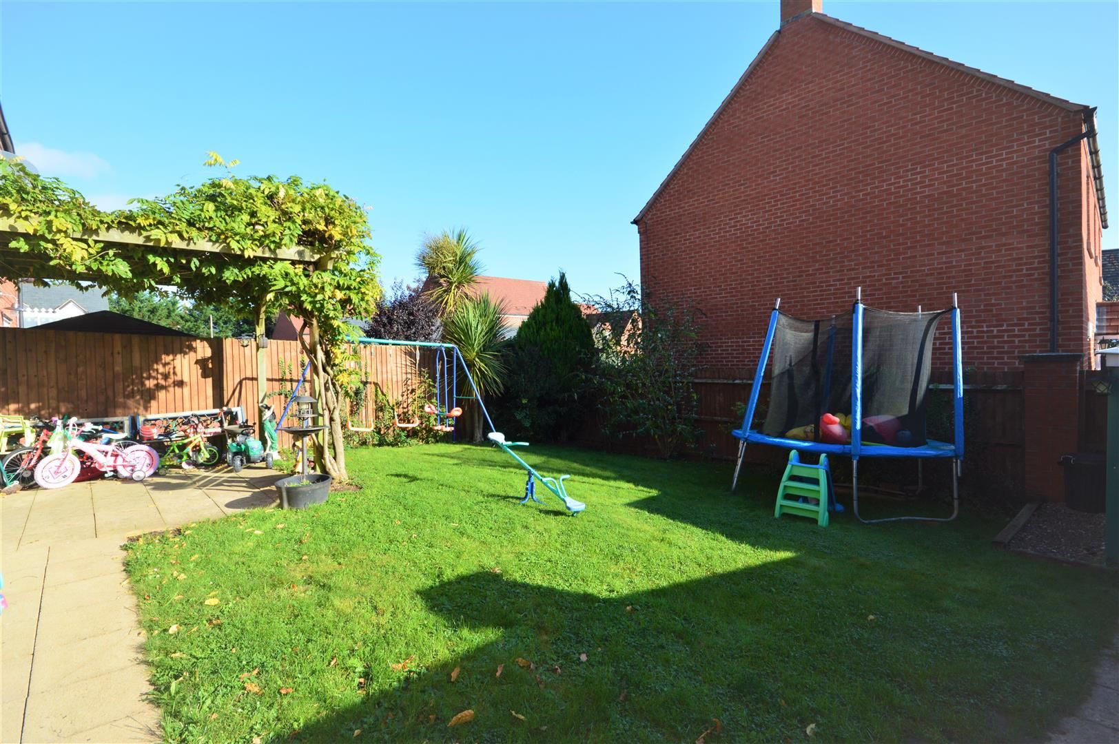 4 bed semi-detached for sale in Leominster  - Property Image 6