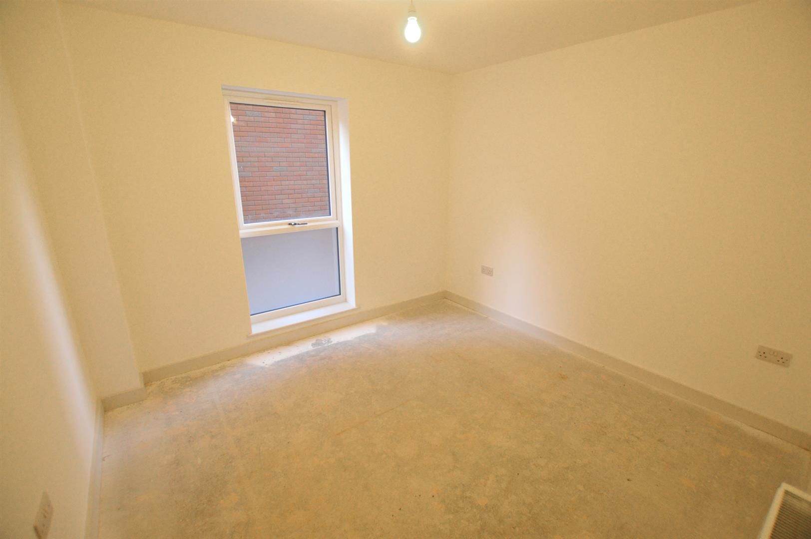 2 bed apartment for sale in Leominster  - Property Image 3
