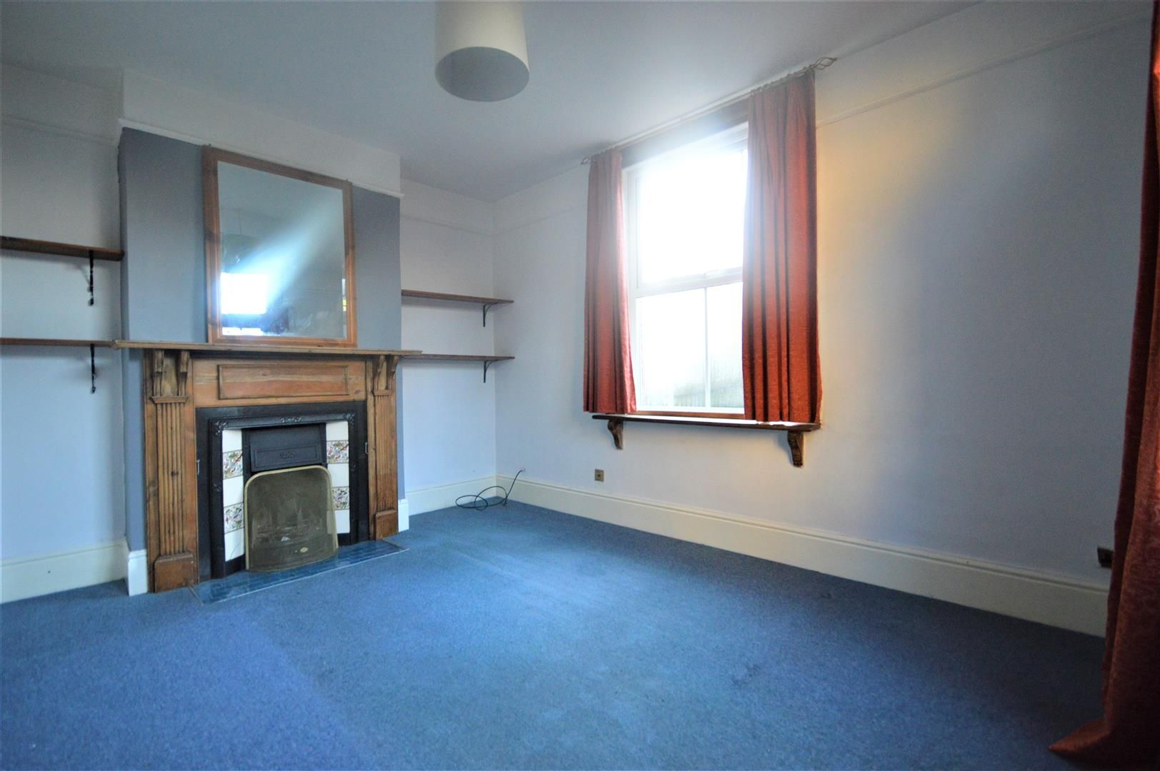 3 bed end of terrace for sale in Leominster  - Property Image 2
