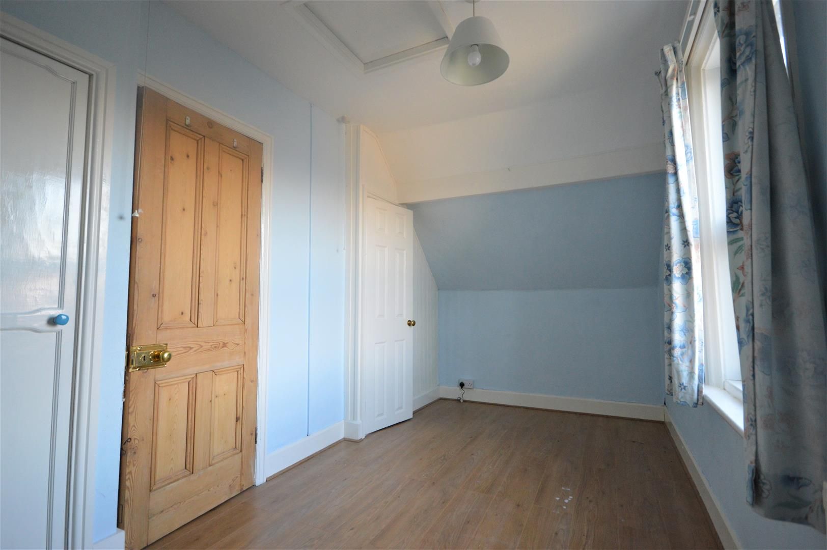 3 bed end of terrace for sale in Leominster 9