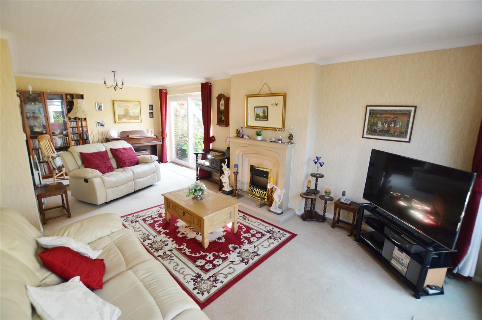 4 bed detached for sale in Luston 2