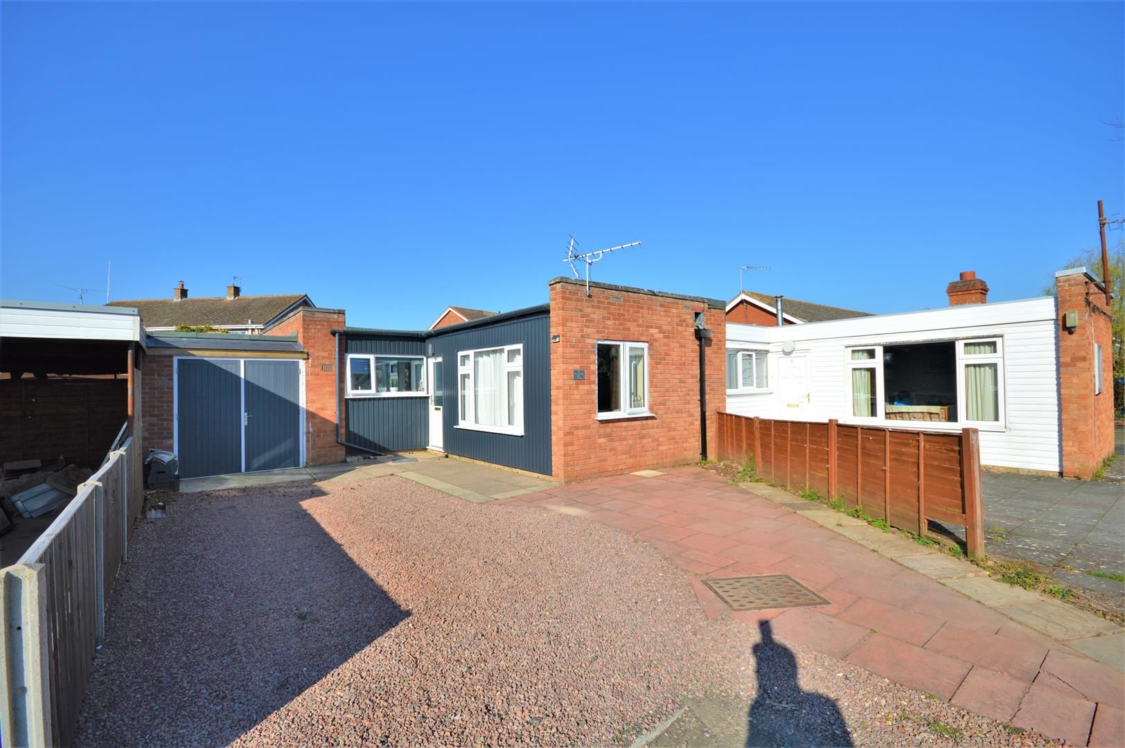 2 bed detached-bungalow for sale in Marden, HR1