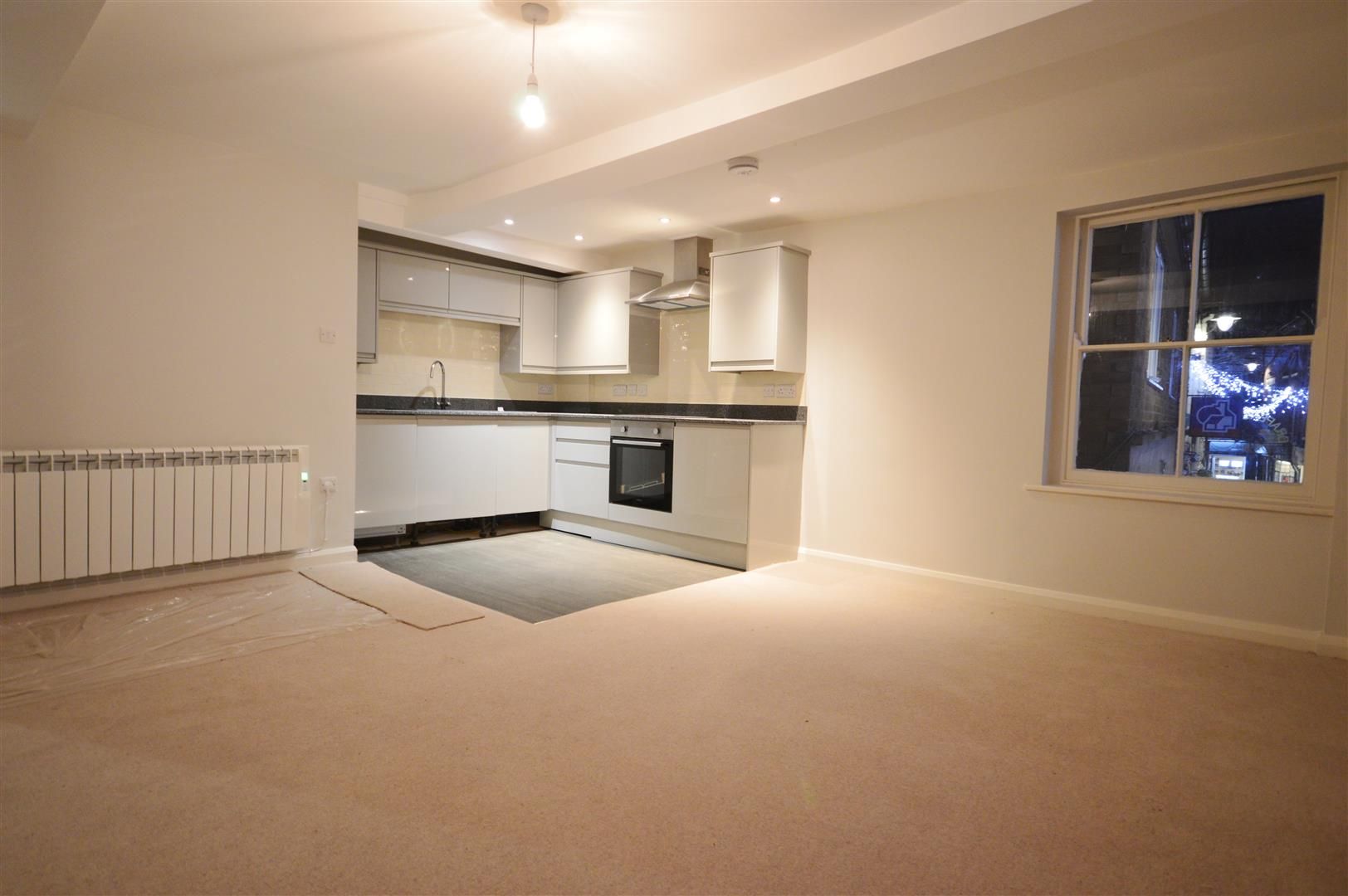 2 bed flat to rent high wycombe